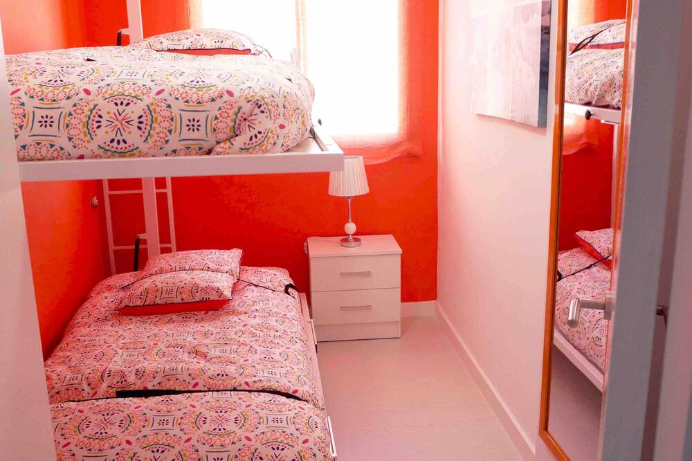 Photo of Bedroom in Samieira