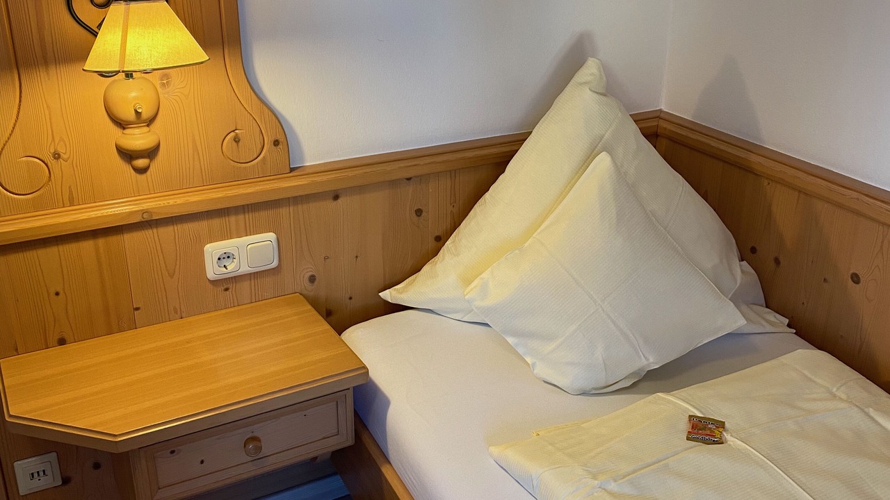 Photo of Bedroom in Roding