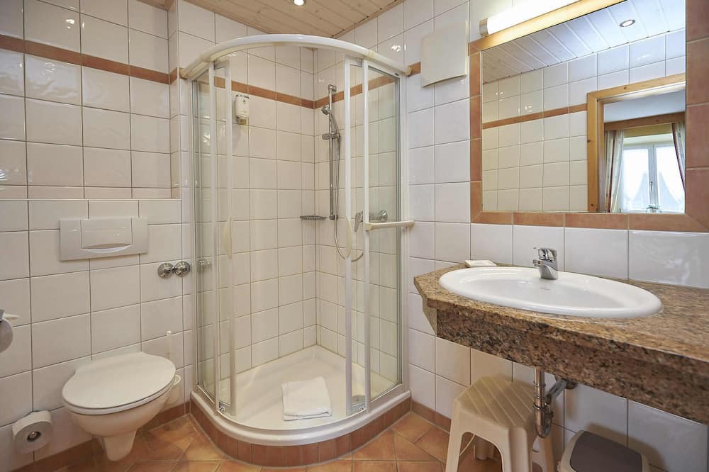 Photo of Bathroom in Torwang