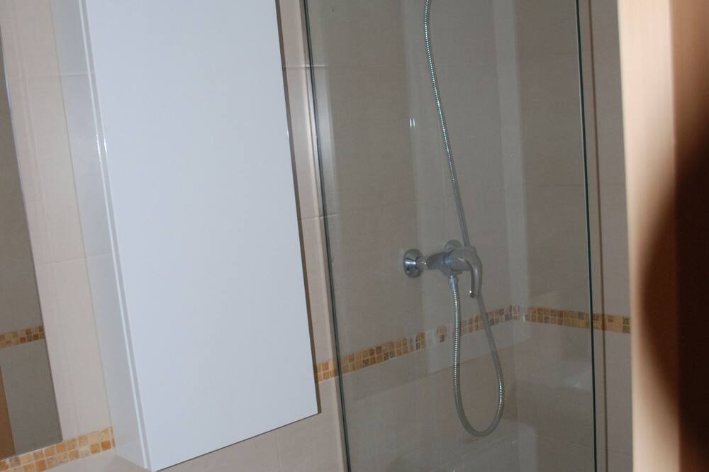 Photo of Bathroom in Gracionepel