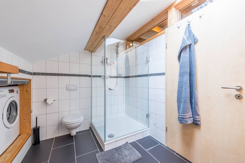 Photo of Bathroom in Erling