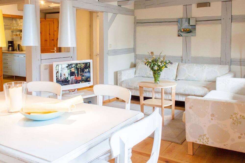 Photo of Livingroom in Altendorf