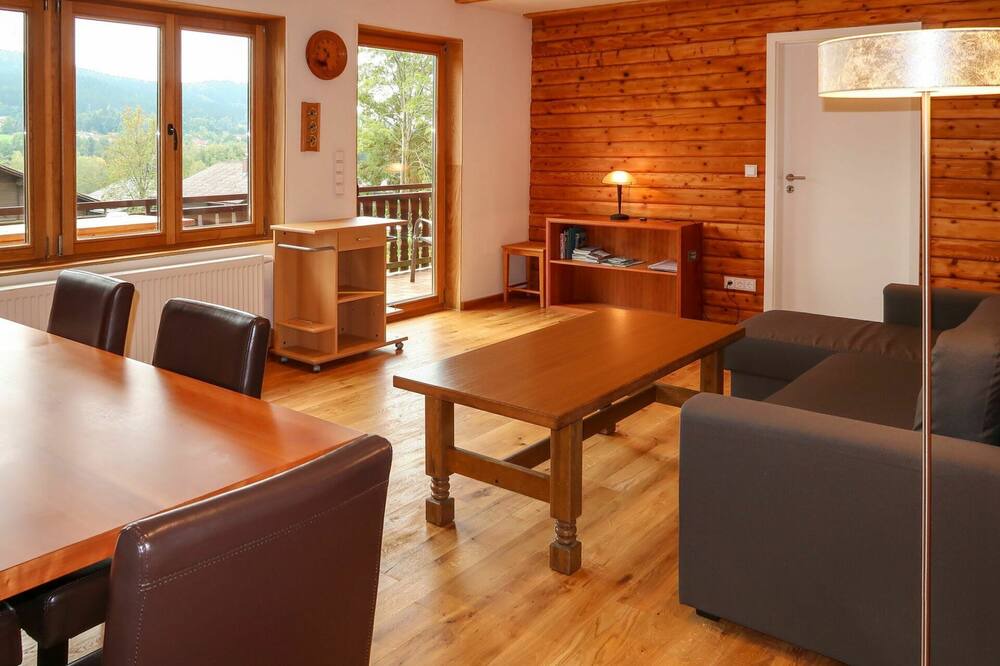 Photo of Bedroom in Arrach
