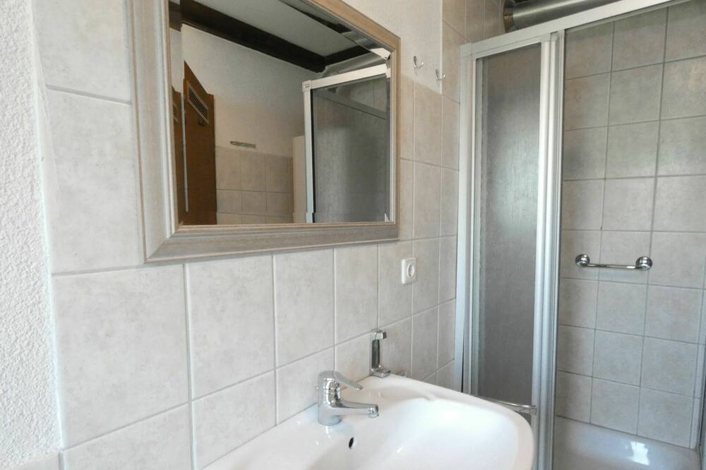Photo of Bathroom in Arrach