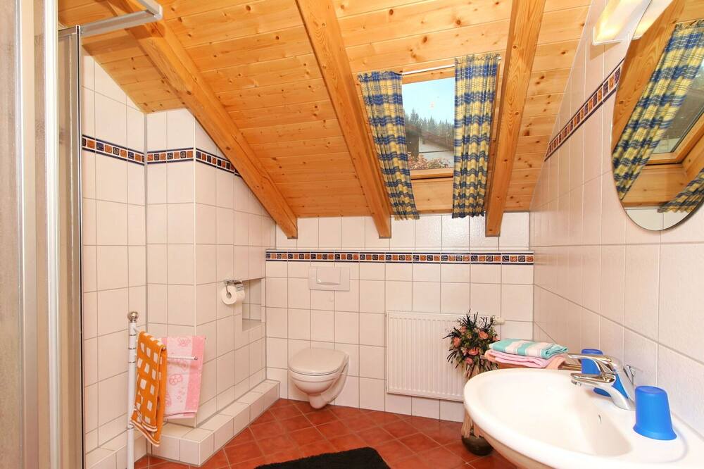 Photo of Bathroom in Regenhutte