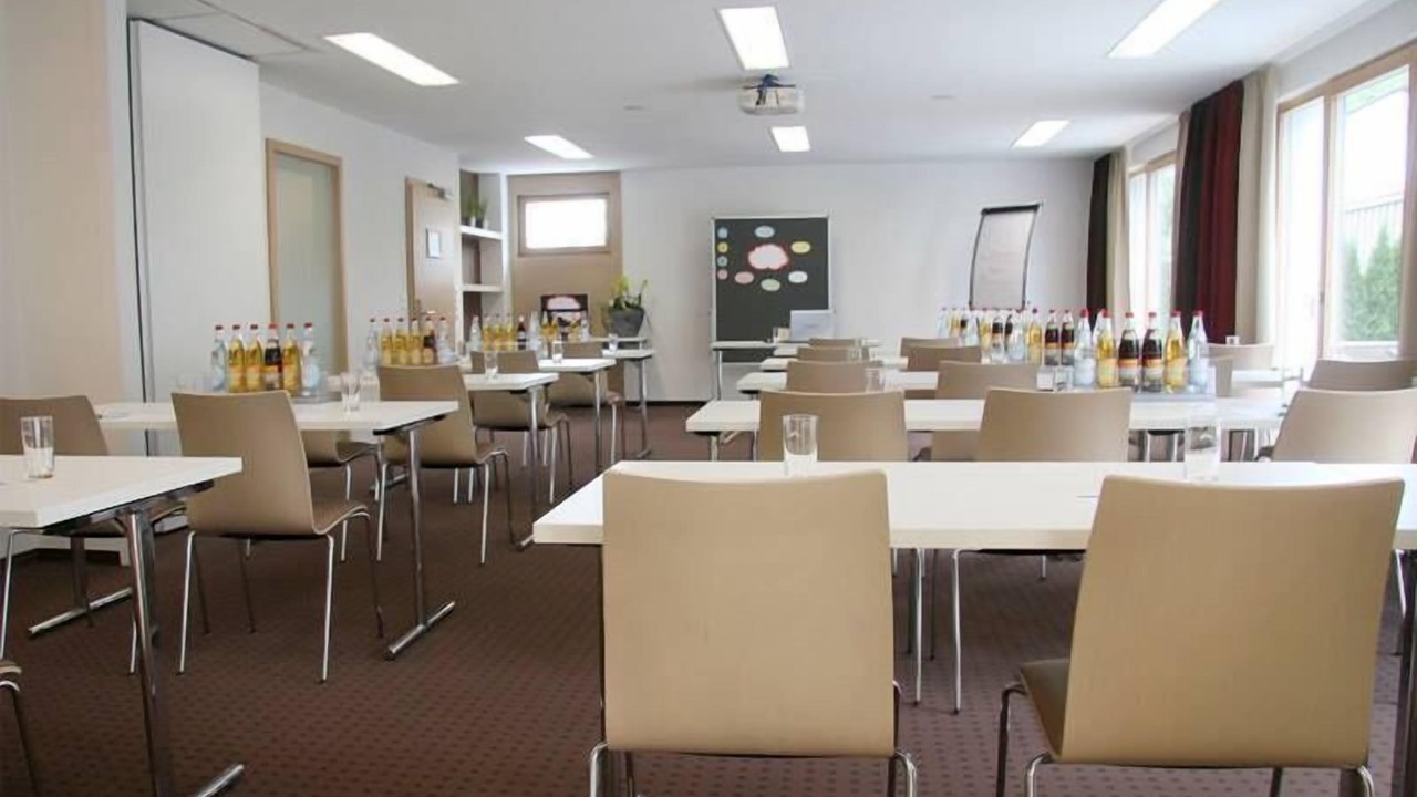 Photo of Others in Altfraunhofen