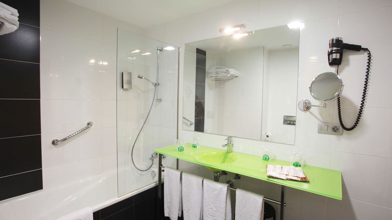 Photo of Bathroom in Valladolid City Centre