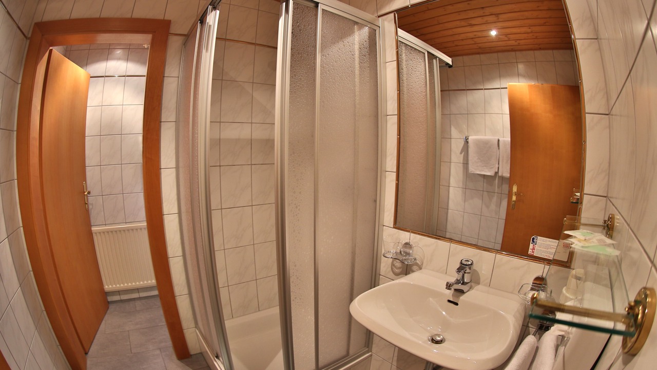 Photo of Bathroom in Sankt Leonhard im Pitztal