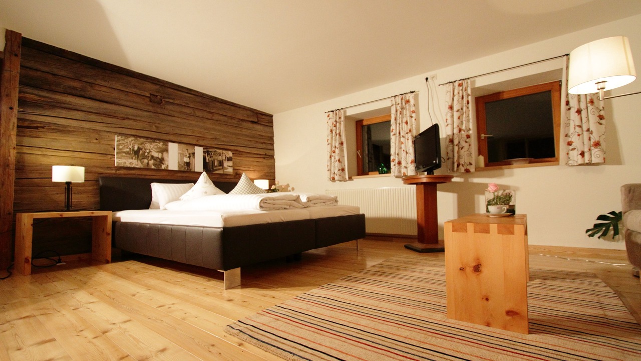 Photo of Bedroom in Sankt Leonhard im Pitztal