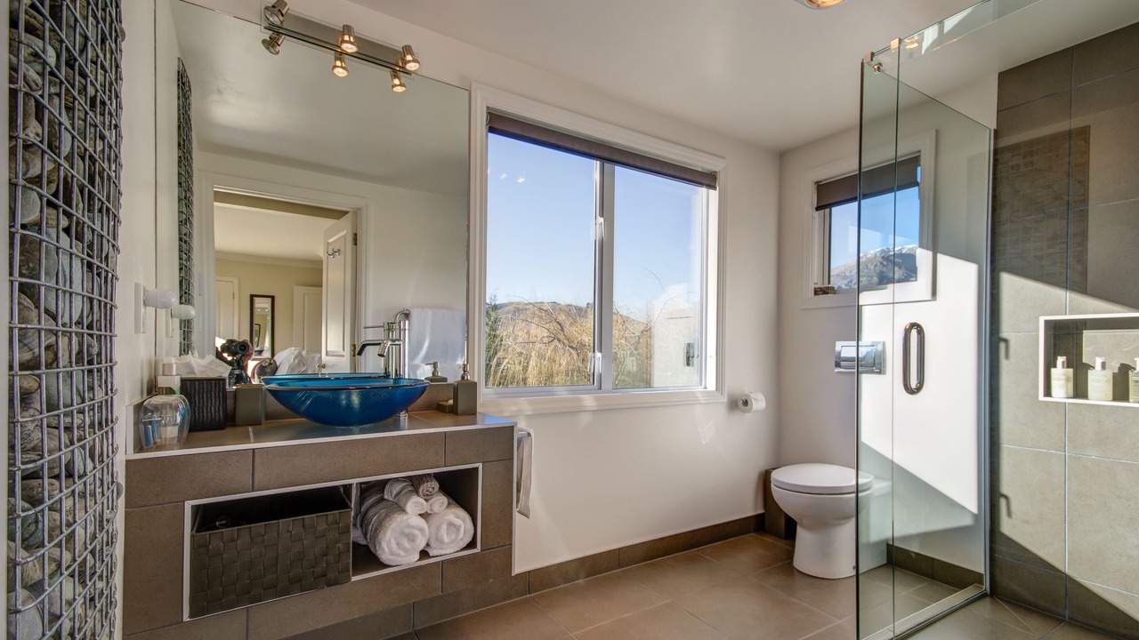 Photo of Bathroom in Lake Hayes