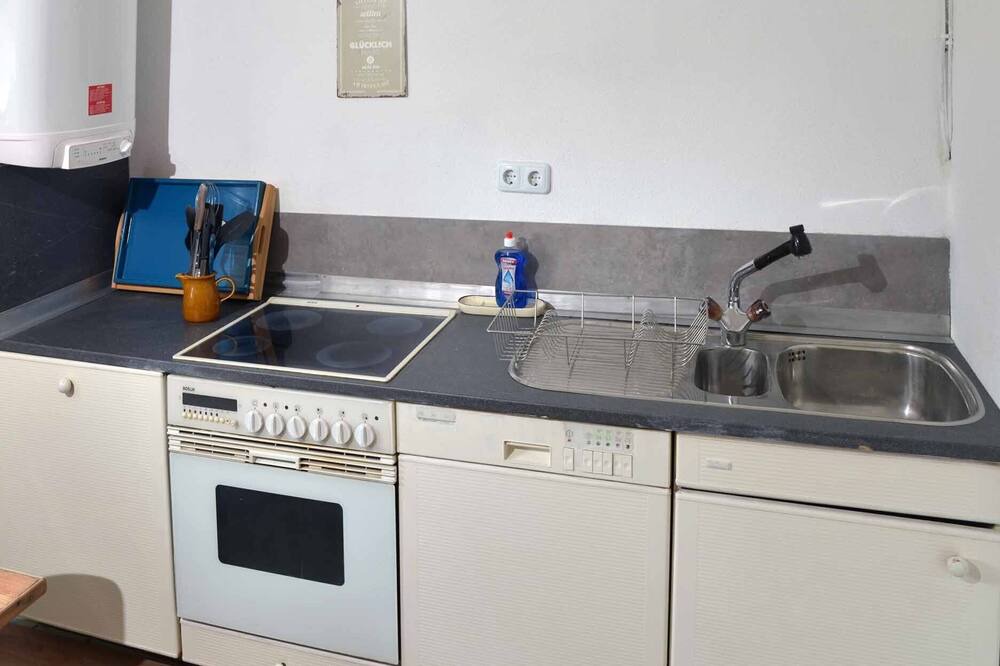 Photo of Kitchen in Mainleus