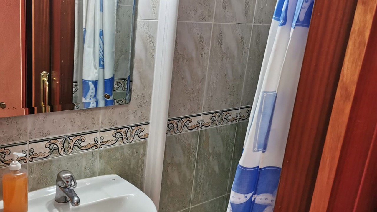 Photo of Bathroom in Golden Triangle of Art