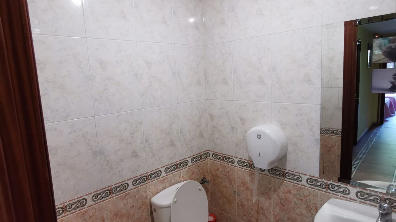 Photo of Bathroom in Golden Triangle of Art