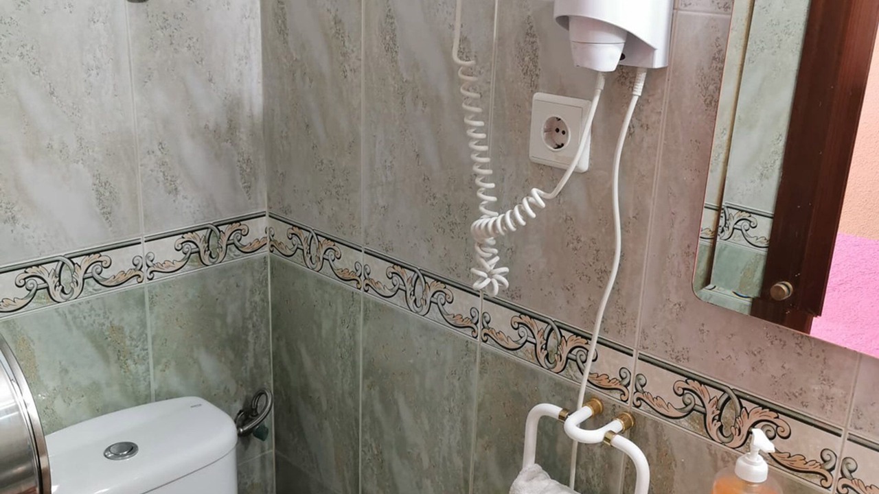 Photo of Bathroom in Golden Triangle of Art