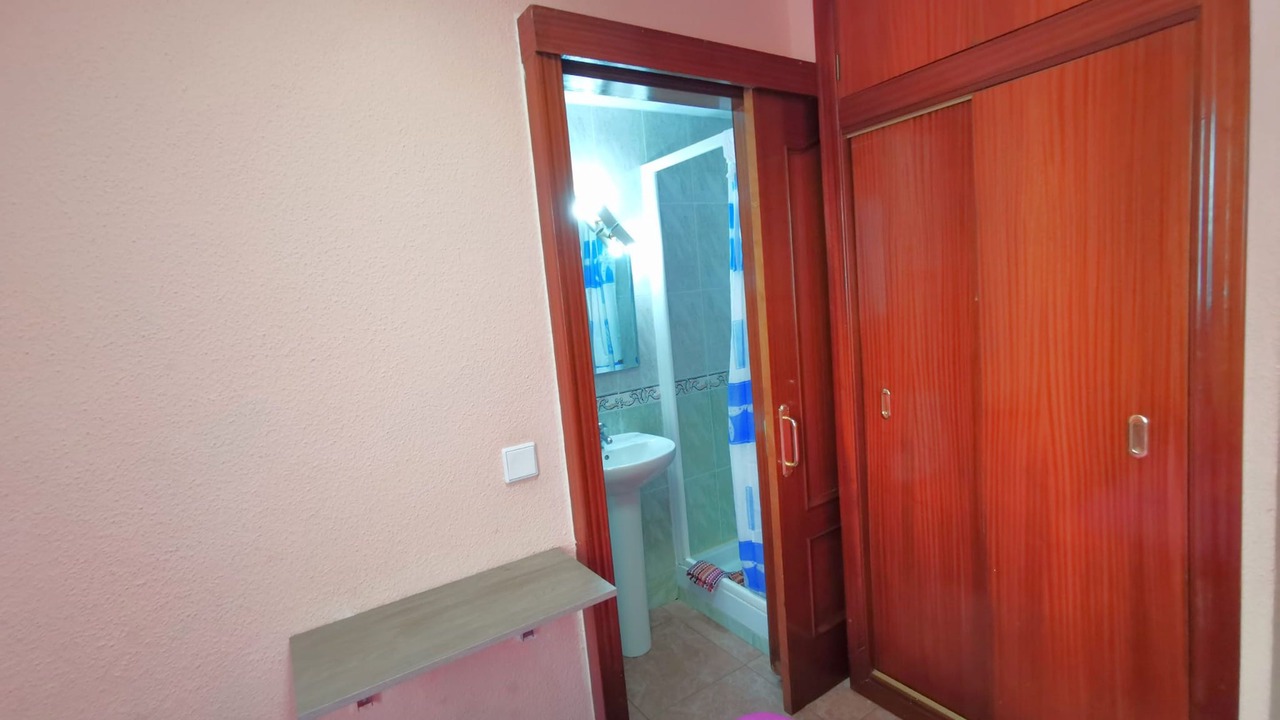 Photo of Bathroom in Golden Triangle of Art