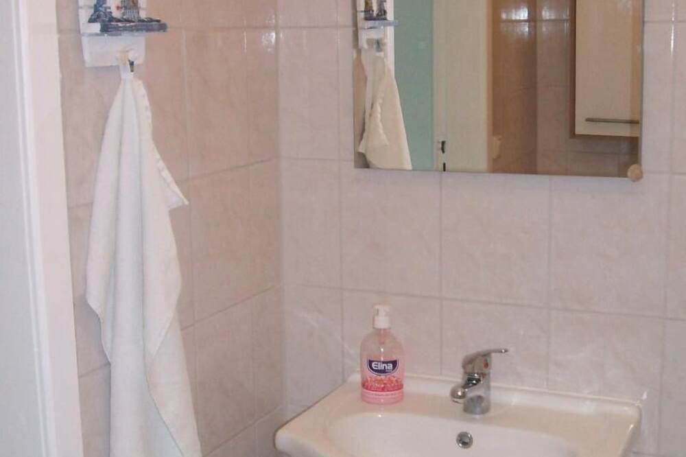 Photo of Bathroom in Redewisch