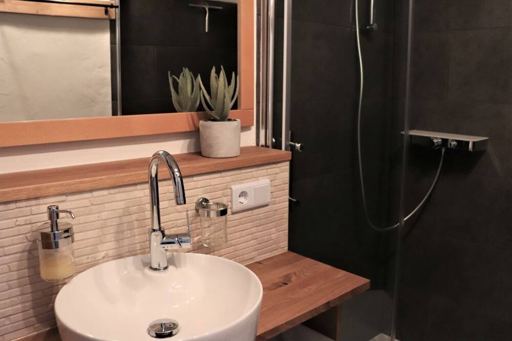 Photo of Bathroom in Elsenfeld