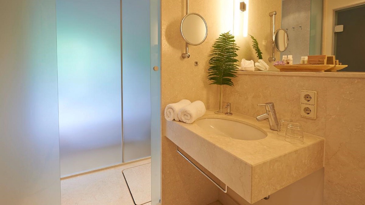 Photo of Bathroom in Bad Fuessing