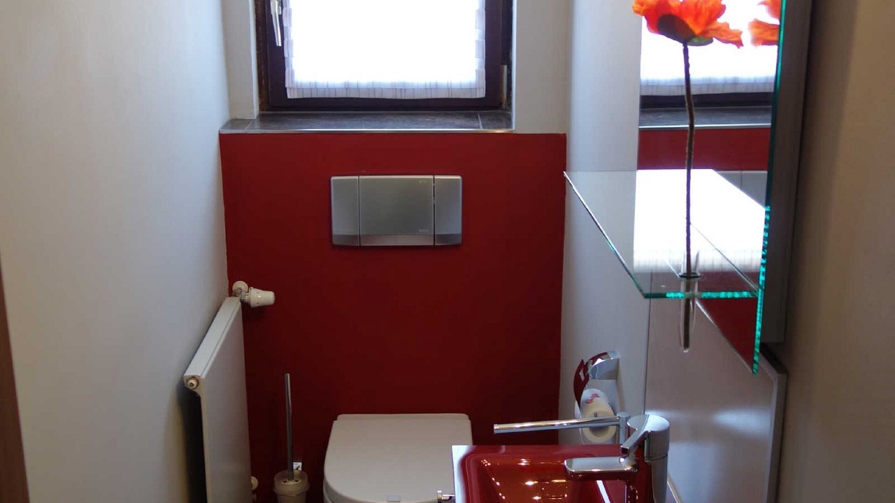 Photo of Bathroom in Grossheirath