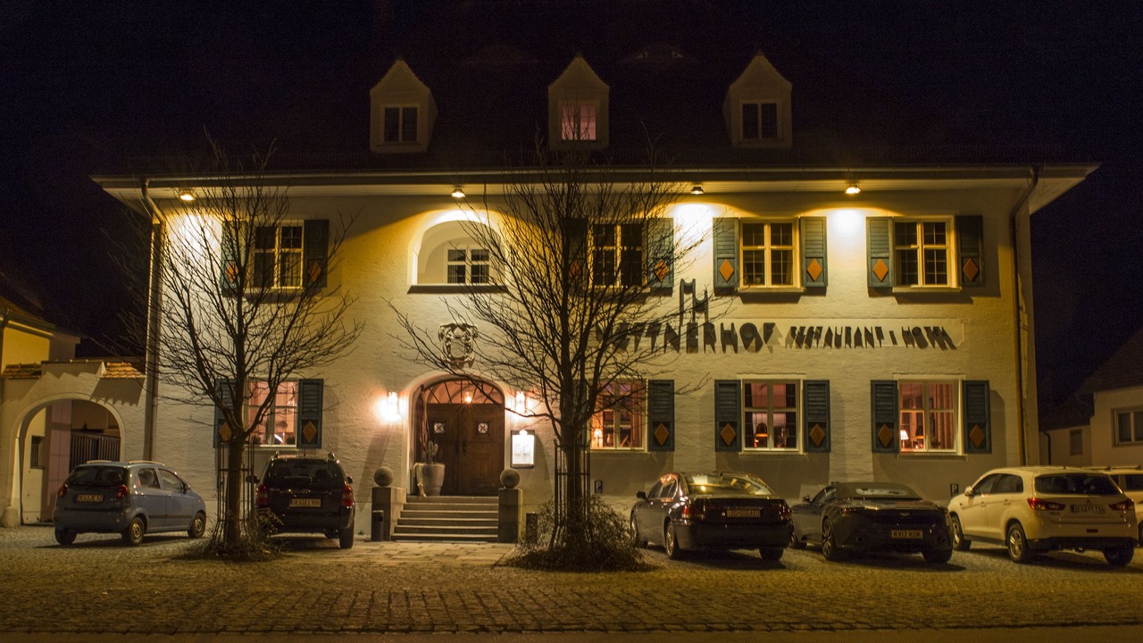 Photo of Buildings in Metten