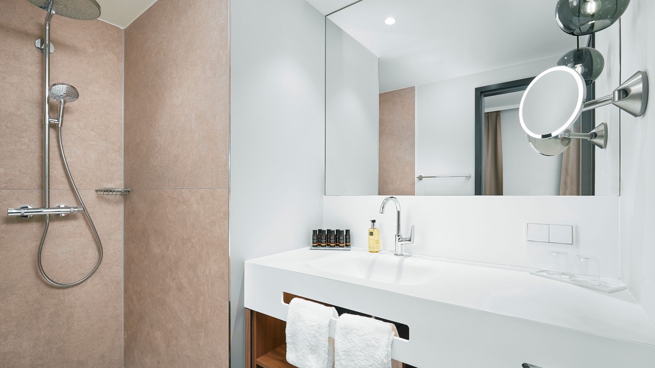 Photo of Bathroom in Englschalking