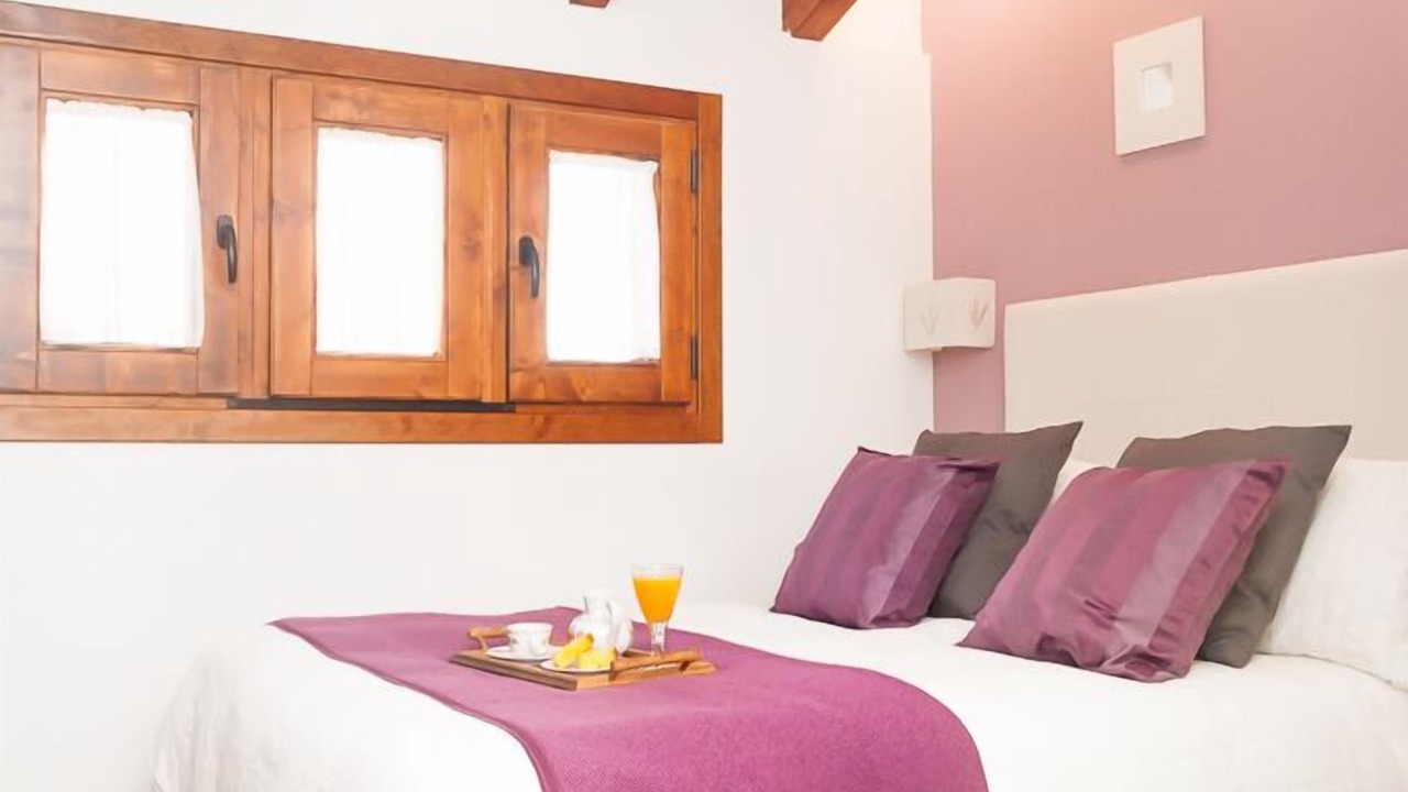 Photo of Bedroom in Villasobroso