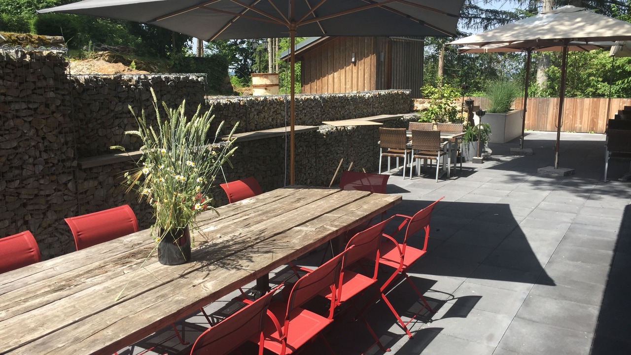 Photo of Outdoor in Chammunster