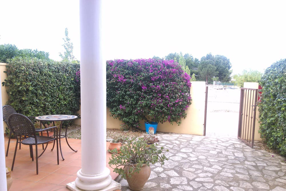 Photo of Patio Balcony in Els Poblets