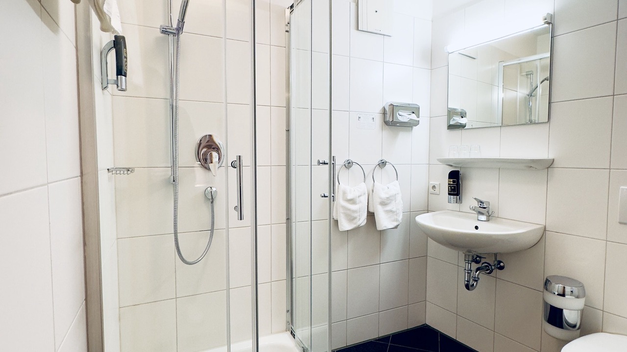 Photo of Bathroom in Lenting