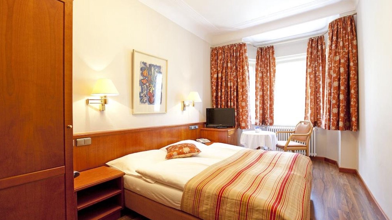 Photo of Bedroom in Hohenschwangau
