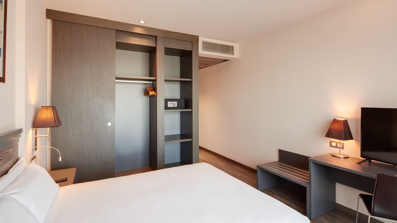 Photo of Bedroom in Zaragoza