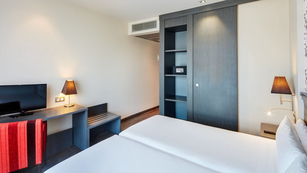 Photo of Bedroom in Zaragoza