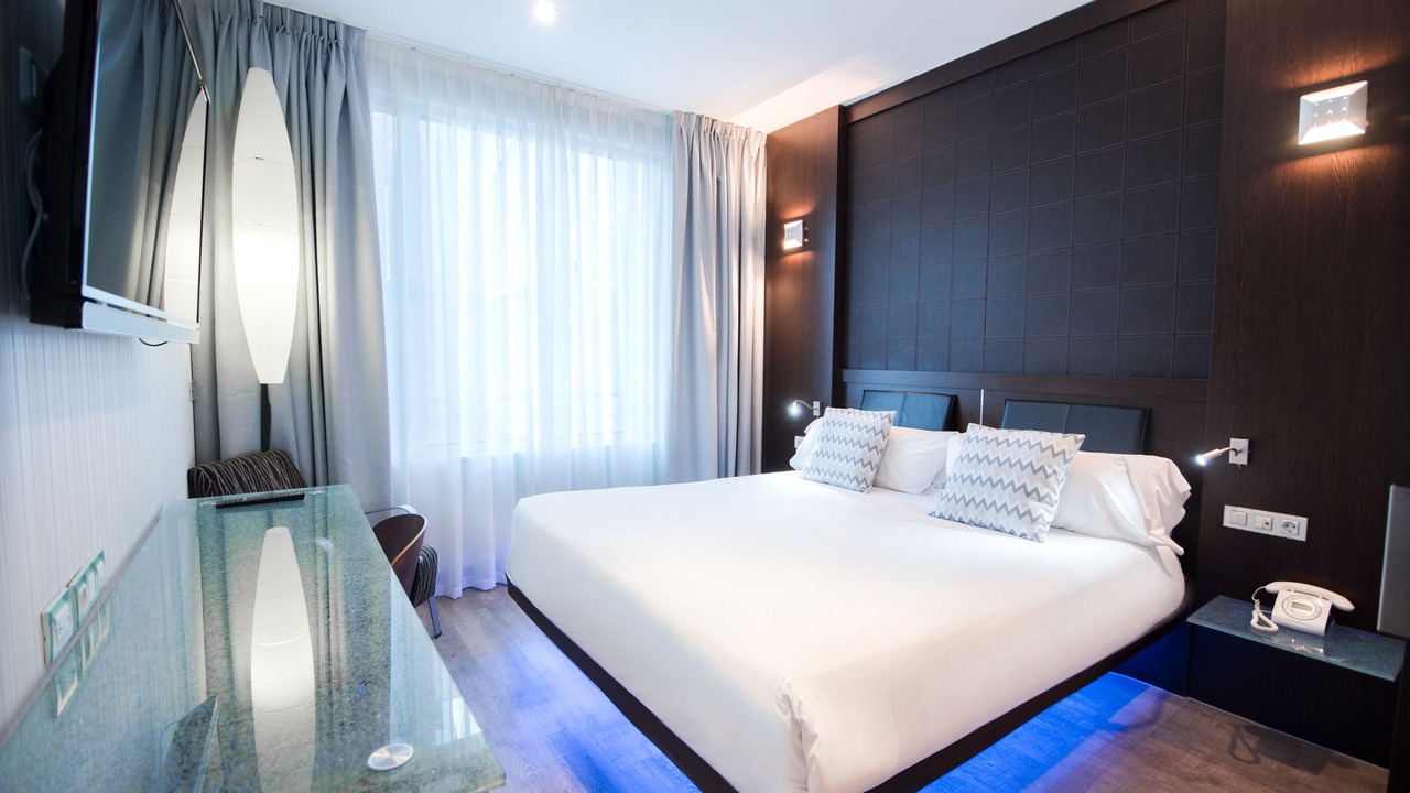 Photo of Bedroom in Castellana