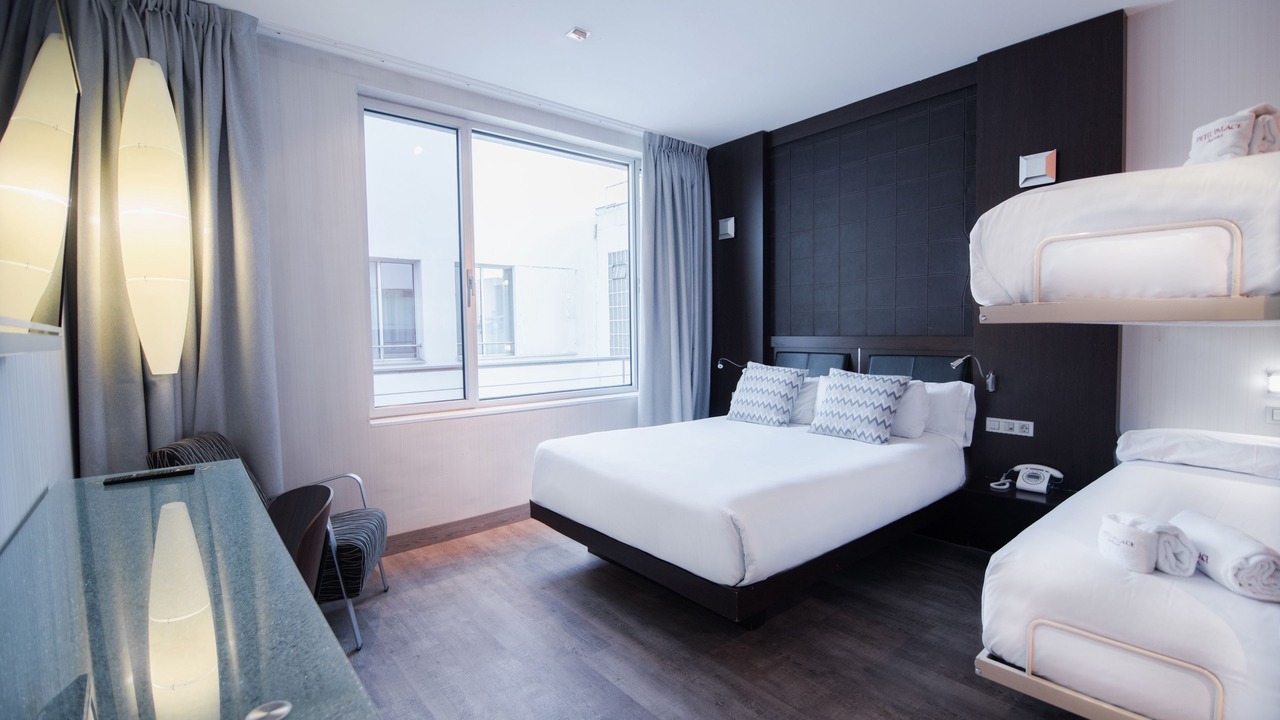 Photo of Bedroom in Castellana