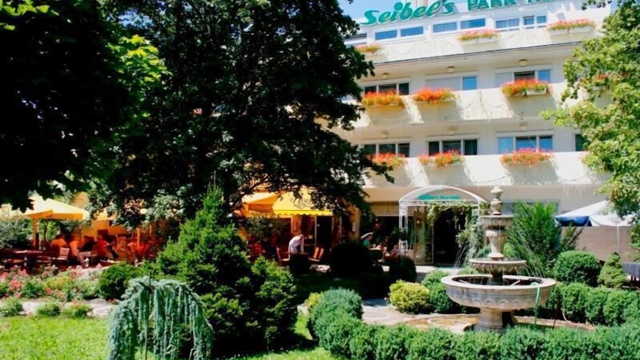 Photo of Outdoor in Pasing