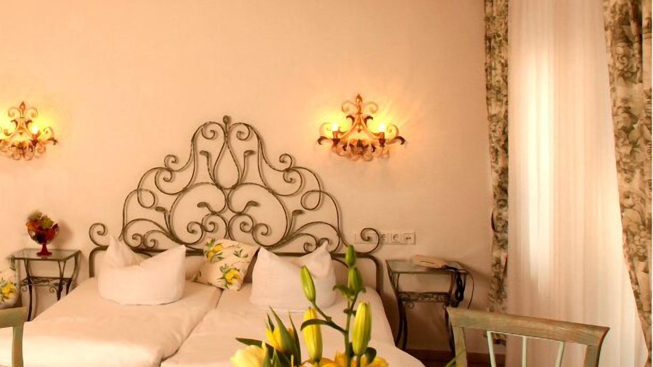 Photo of Bedroom in Pasing