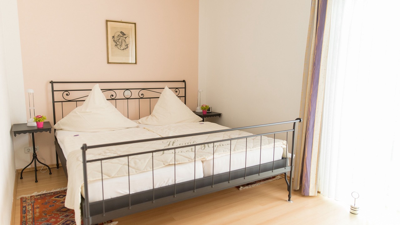 Photo of Bedroom in Neualbenreuth
