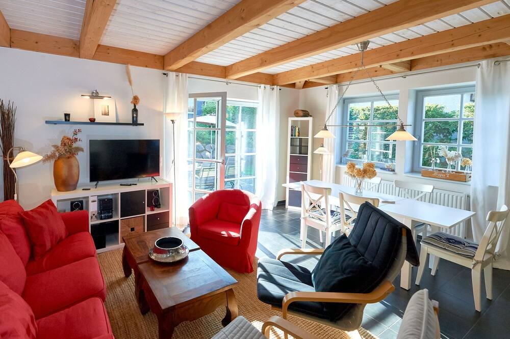 Photo of Livingroom in Seedorf