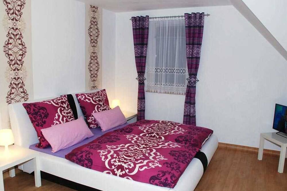 Photo of Bedroom in Neppermin