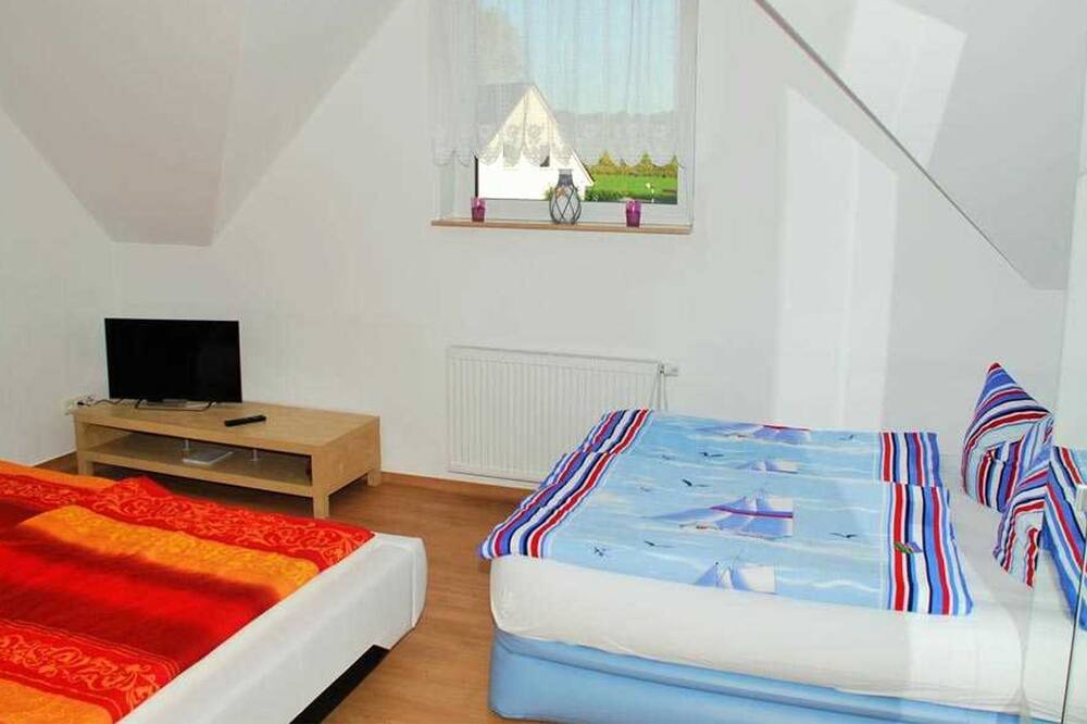Photo of Bedroom in Neppermin
