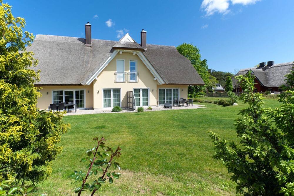 Photo of Outdoor in Lobbe