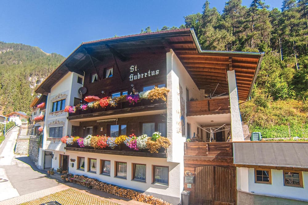 Photo of Outdoor in Schnann