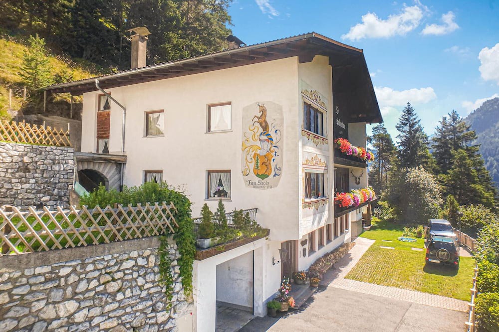 Photo of Outdoor in Schnann