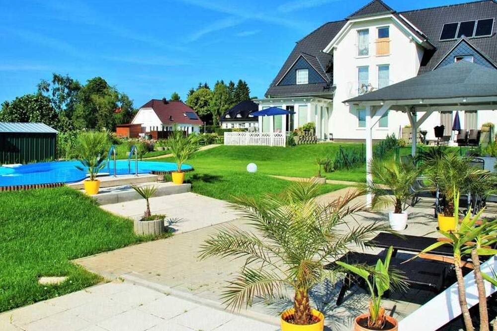 Photo of Outdoor in Neppermin
