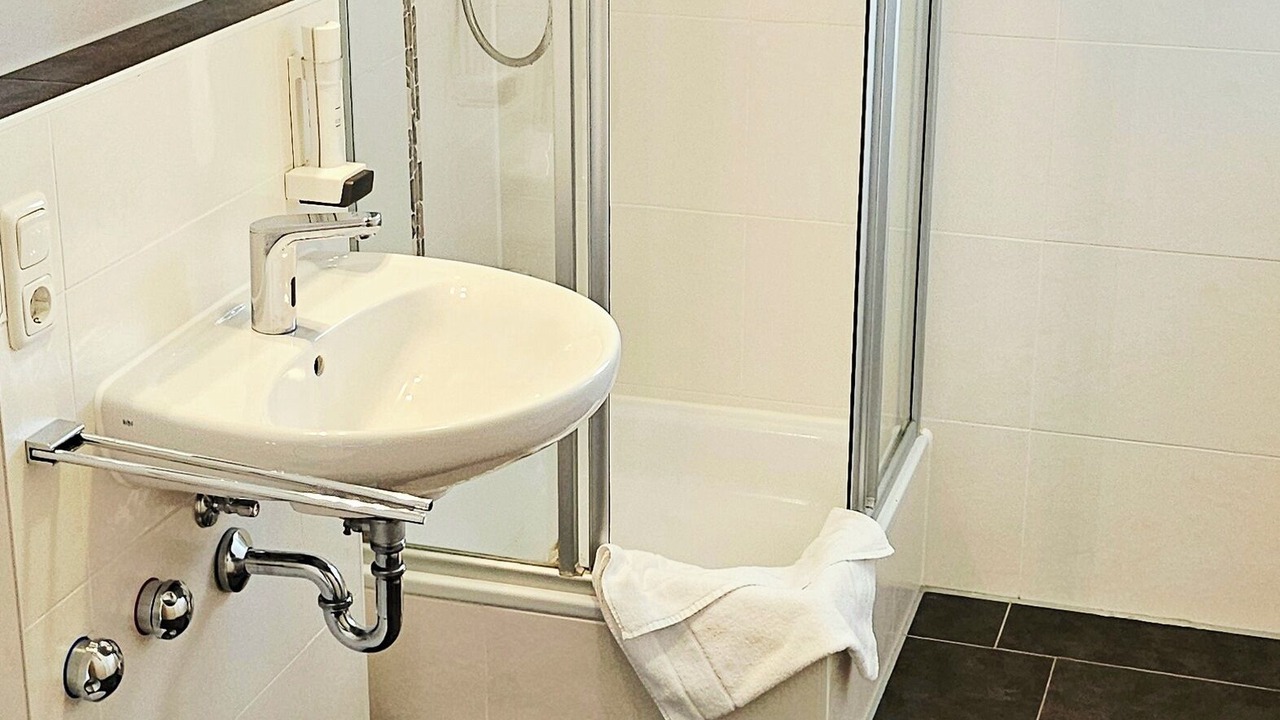 Photo of Bathroom in Koenigsbrunn