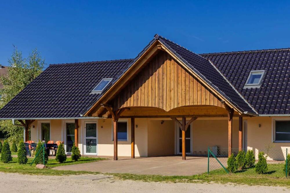 Photo of Outdoor in Bannemin