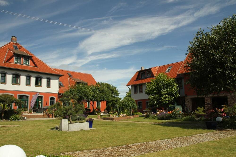 Photo of Others in Liepe