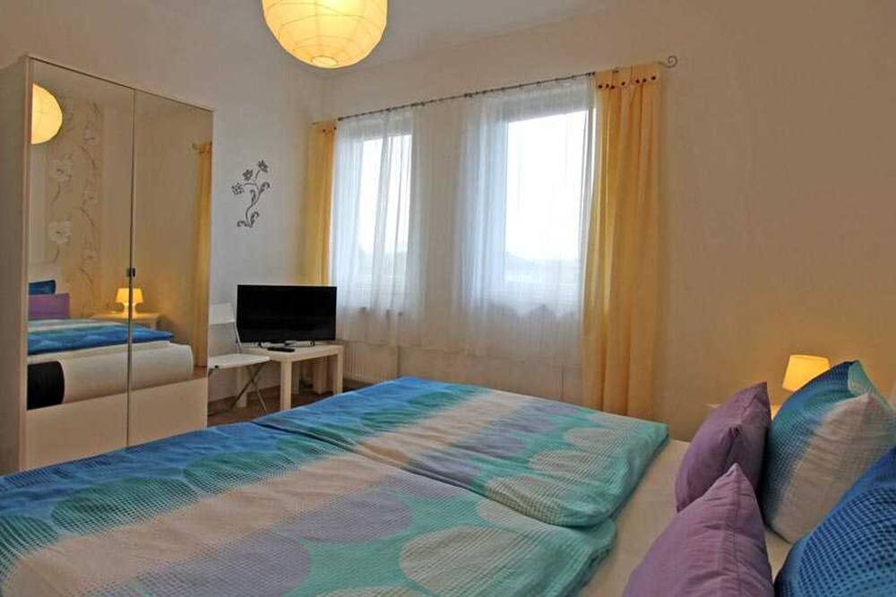 Photo of Bedroom in Neppermin