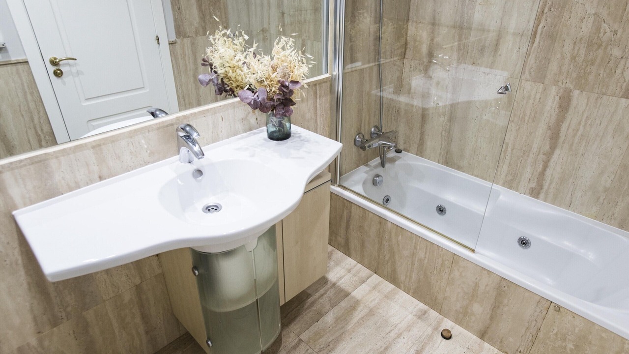 Photo of Bathroom in Arapiles