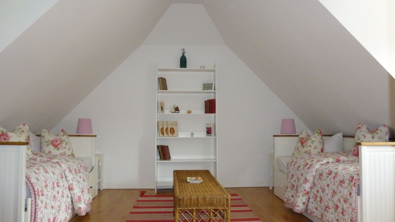 Photo of Others in Klein Bollhagen